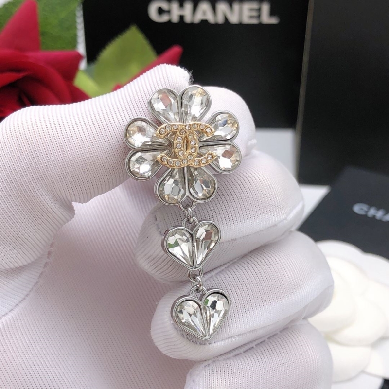 Ch**el earrings